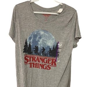 Stranger things T-shirt size xl